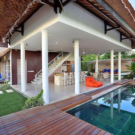 Villa Bukit Nusa Lembongan Exterior foto